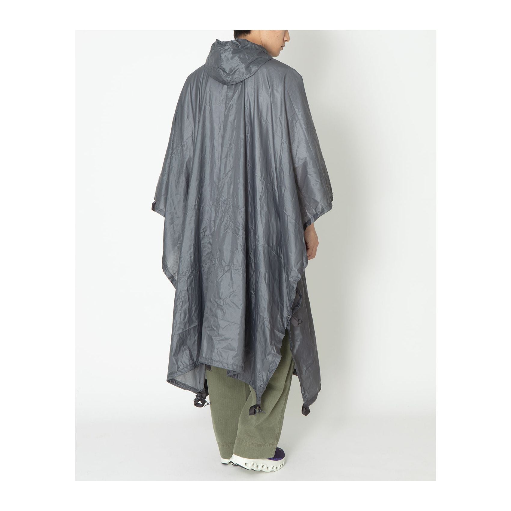 Silponcho, Grey