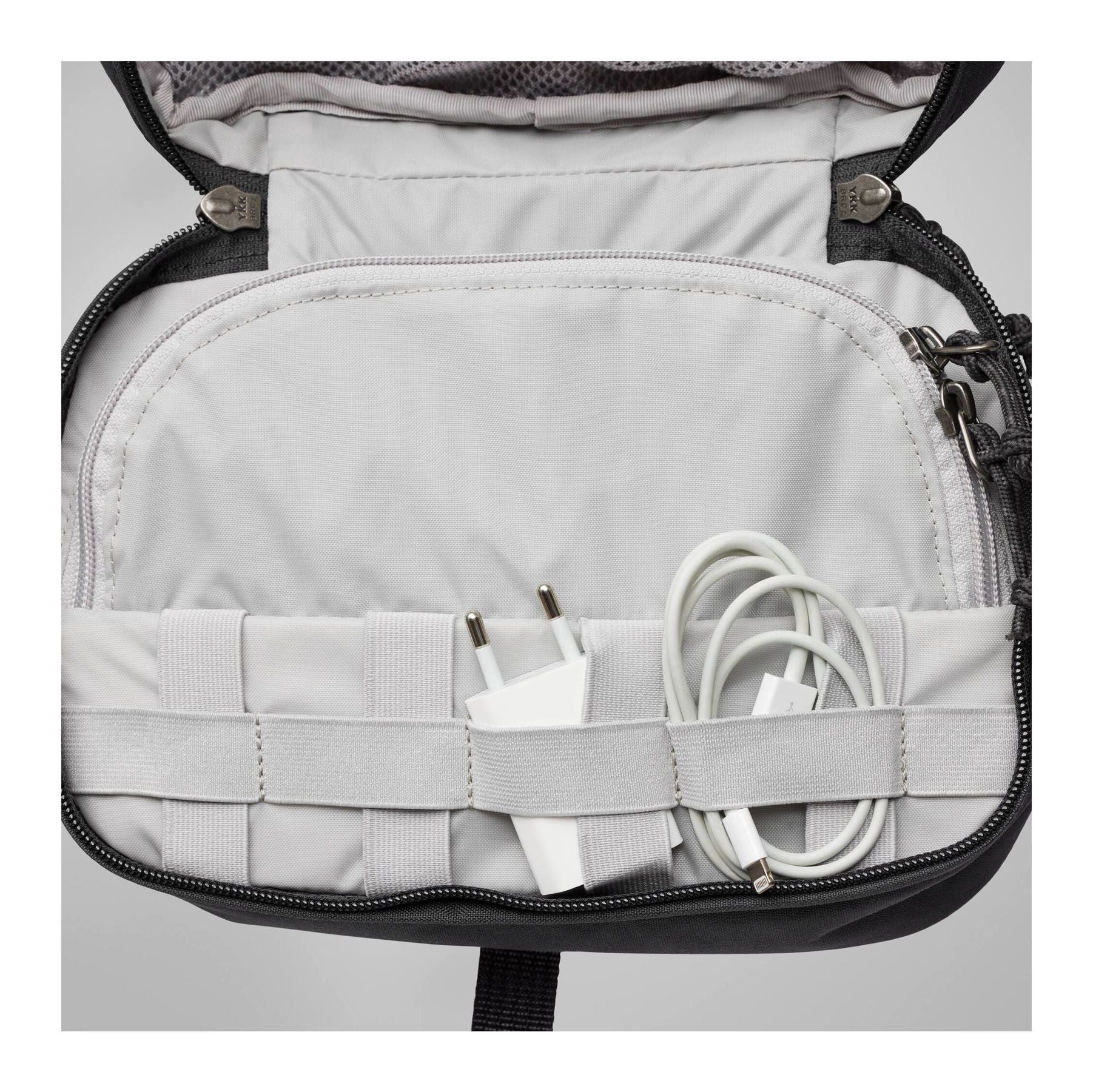 Färden Necessity Bag, Green
