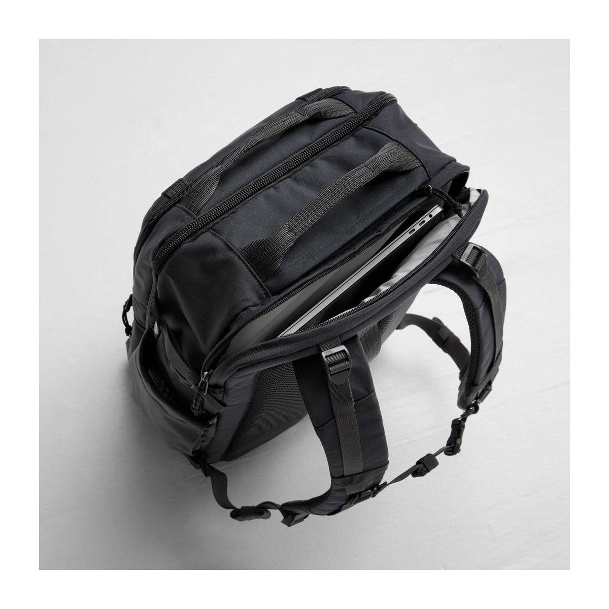 Färden Carry-On Pack, Coal black