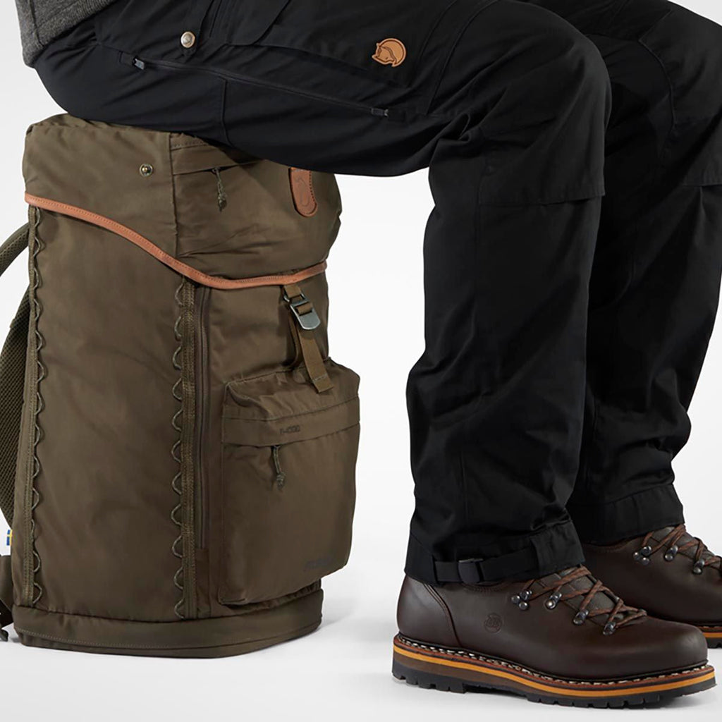 Singi Stubben, Dark olive