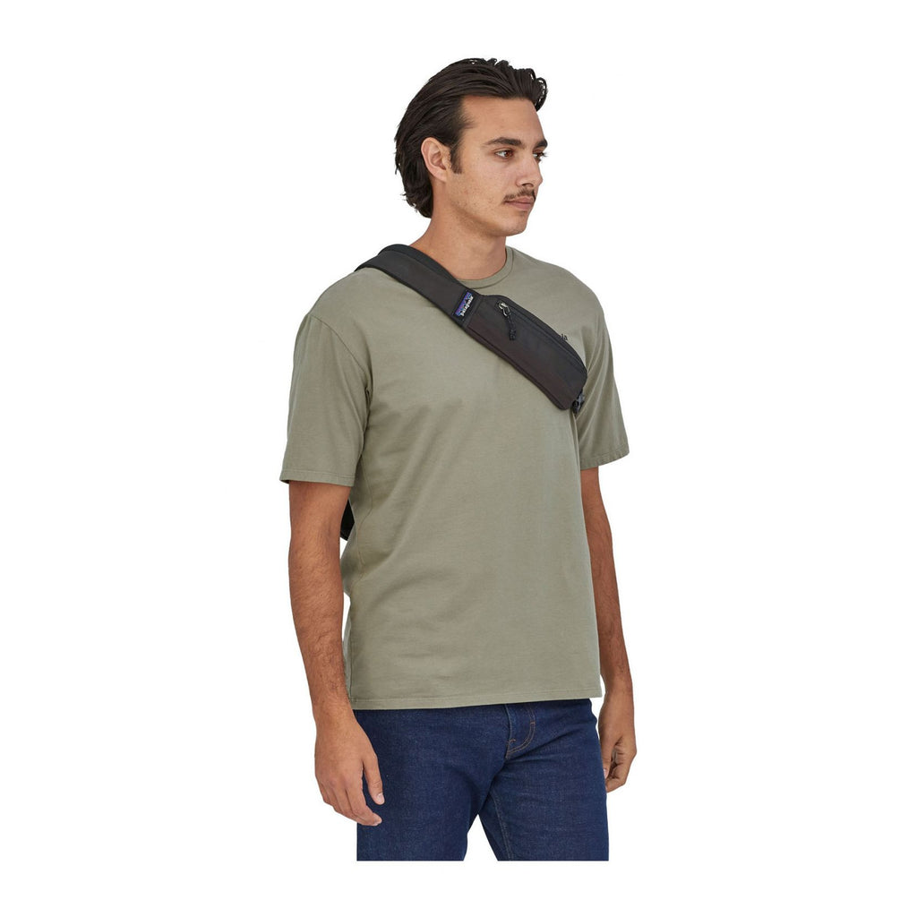 Atom Sling 8L, Black