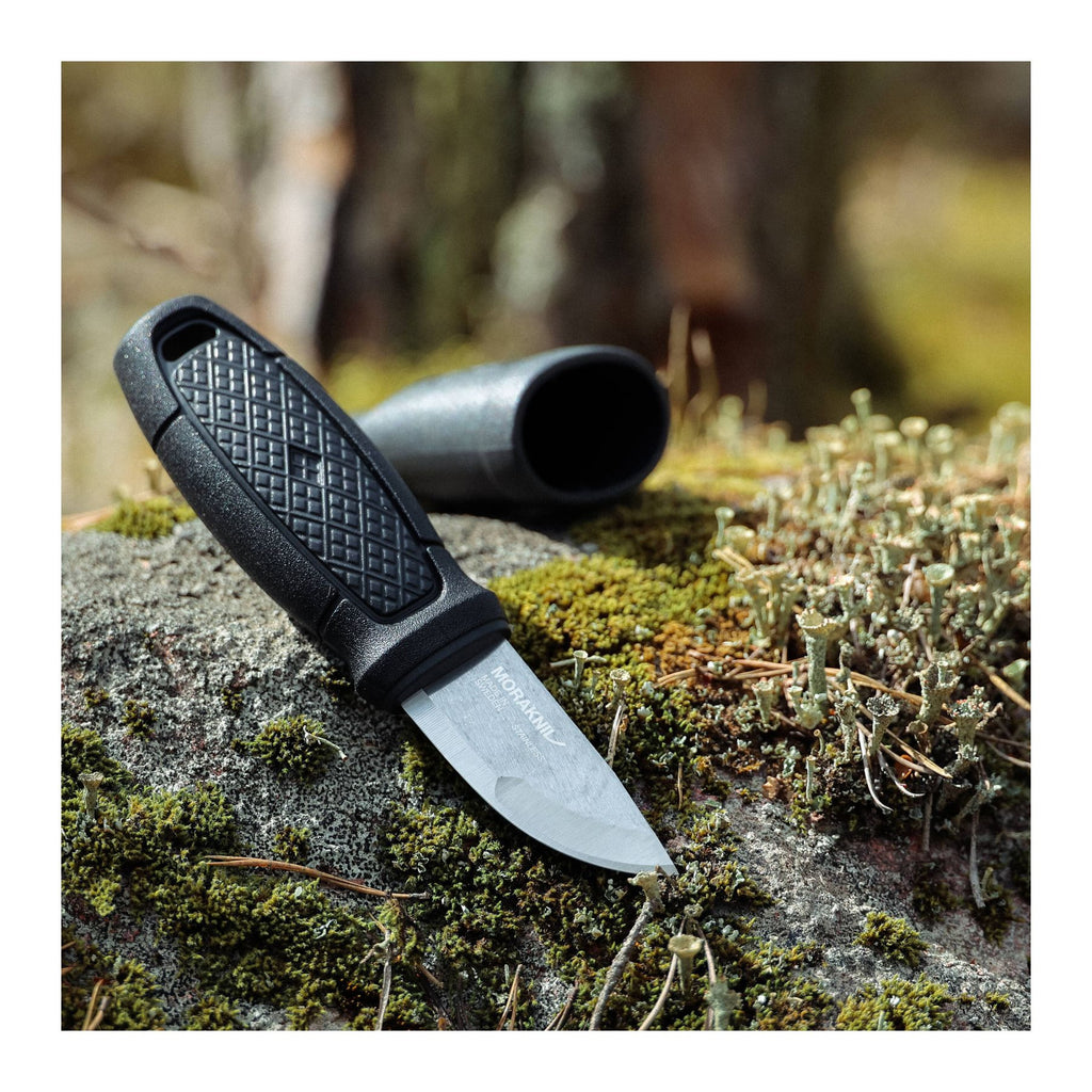 Eldris med tändstålskit, Svart