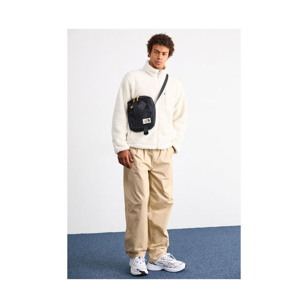 Jester Crossbody, Asphalt grey tnf black