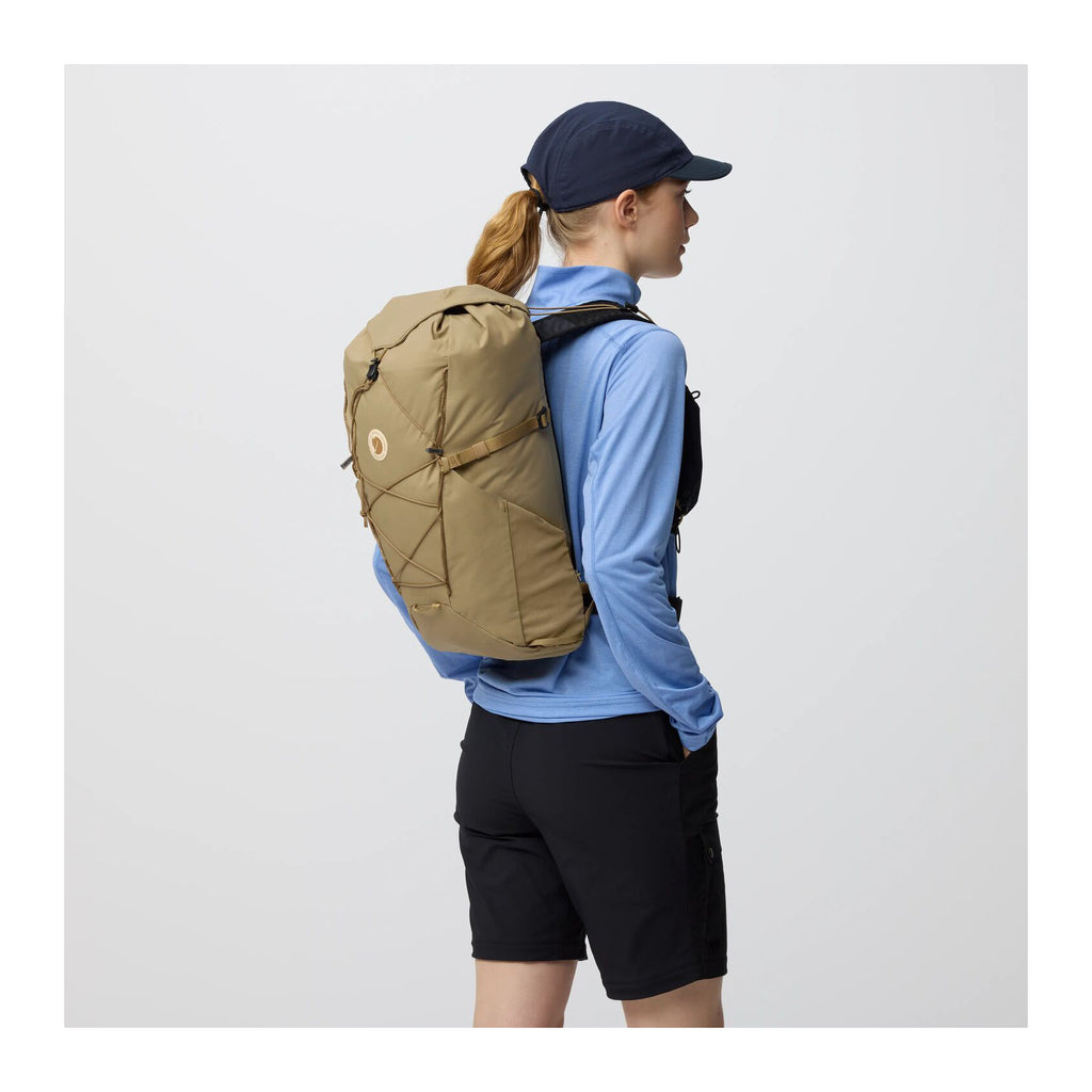 Abisko Hike Lite 20, Black