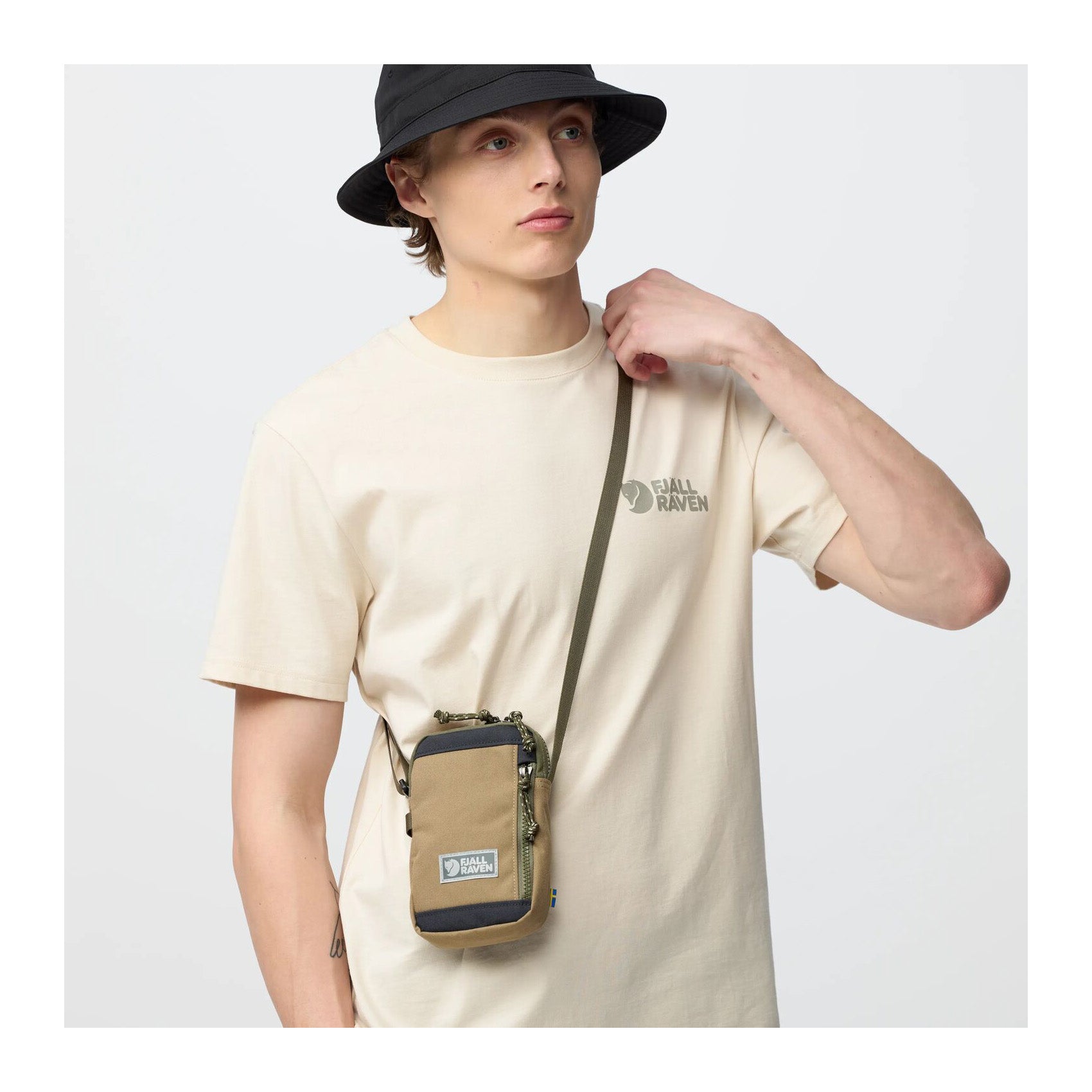 Vardag Pocket Small, Green clay