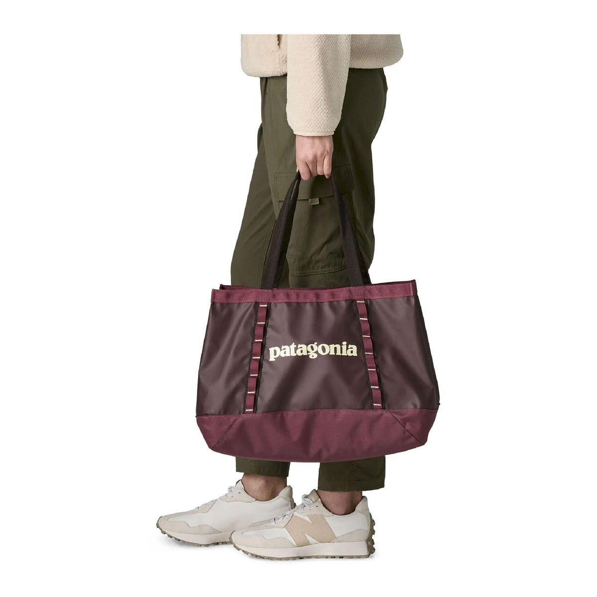 Black Hole Tote 25L, Berry Fig