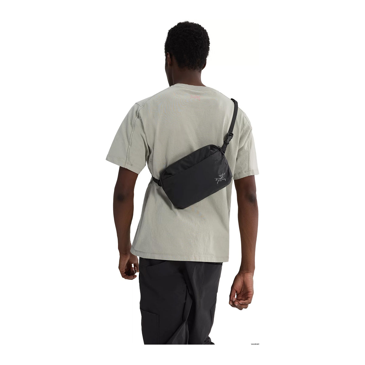 Heliad Crossbody, Black
