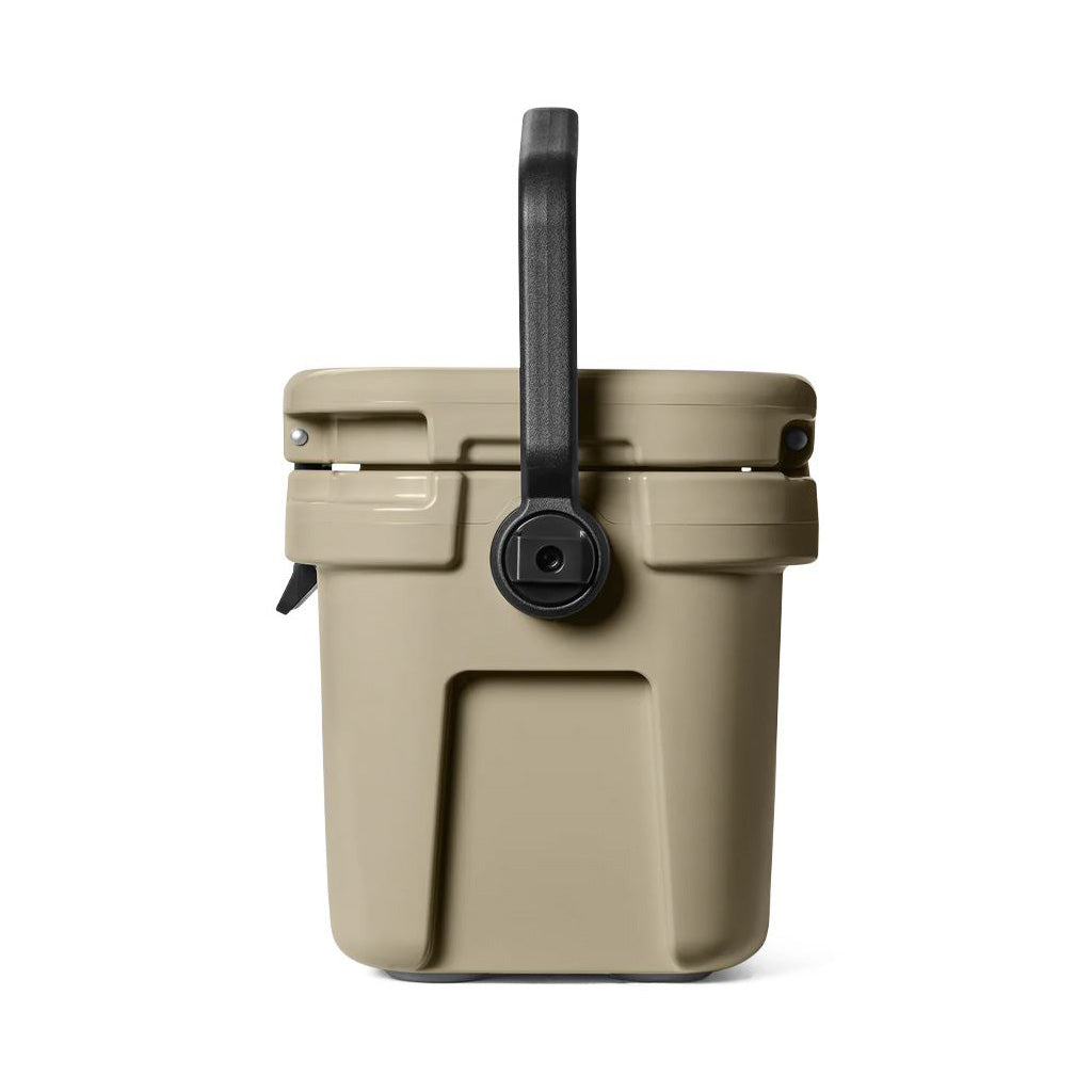 Roadie 8, Tan