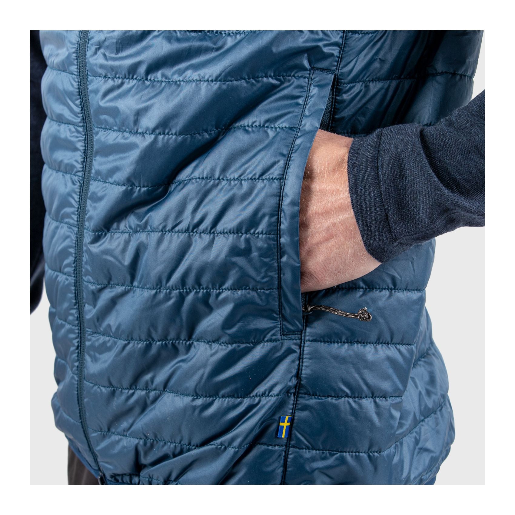 Abisko Padded Vest M, Black