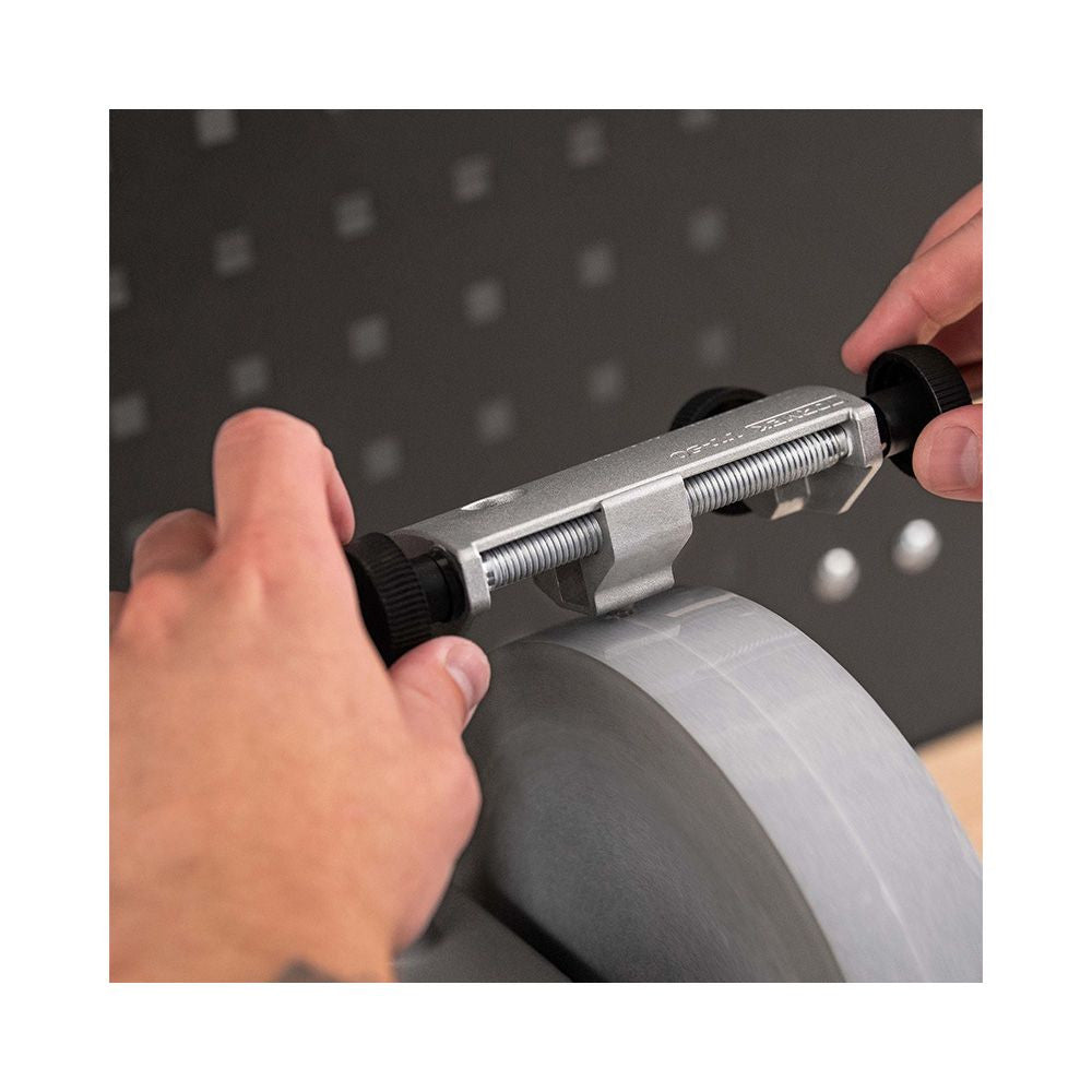 Svarvverktyg för stenen.-5