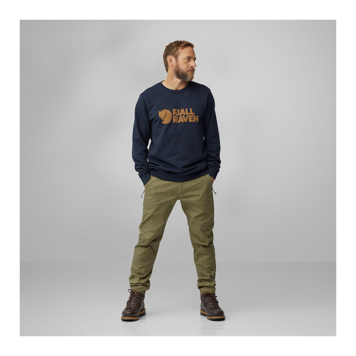 Fjällräven Logo Sweater M, Black
