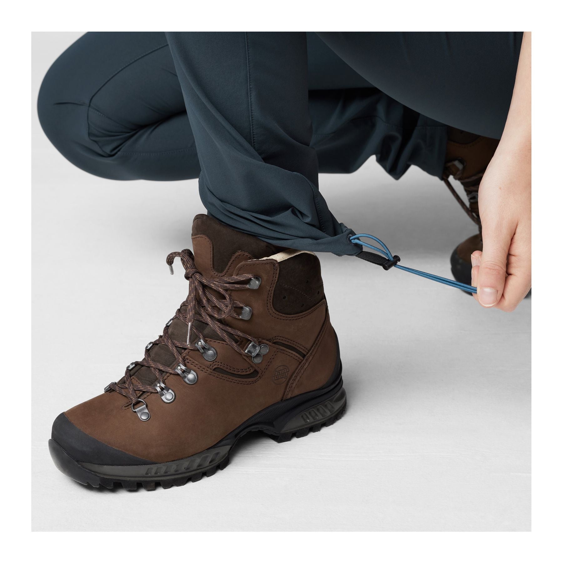 Abisko Trail Stretch Trousers W, Black