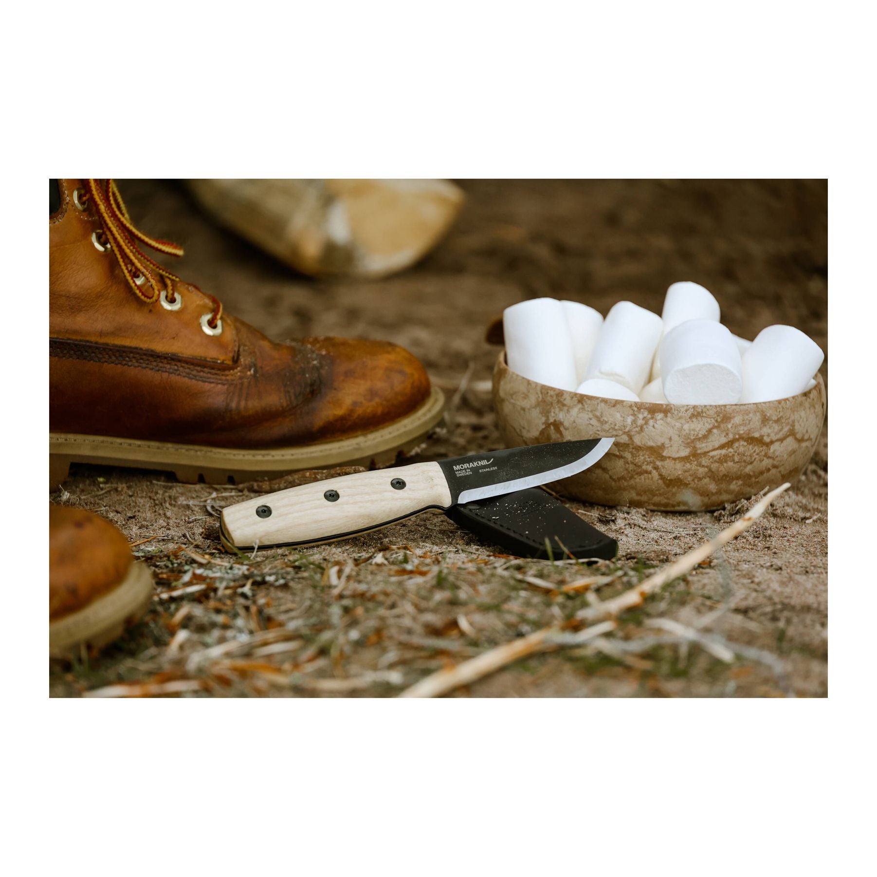 Finn Blackblade (S) Ash Wood-2