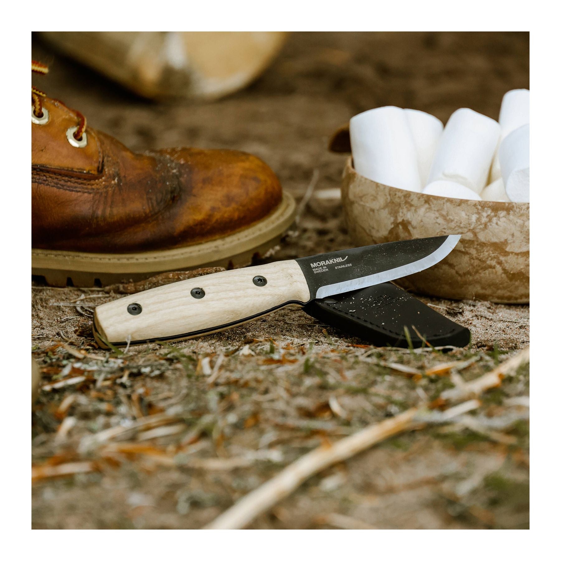 Finn Blackblade (S) Ash Wood-3