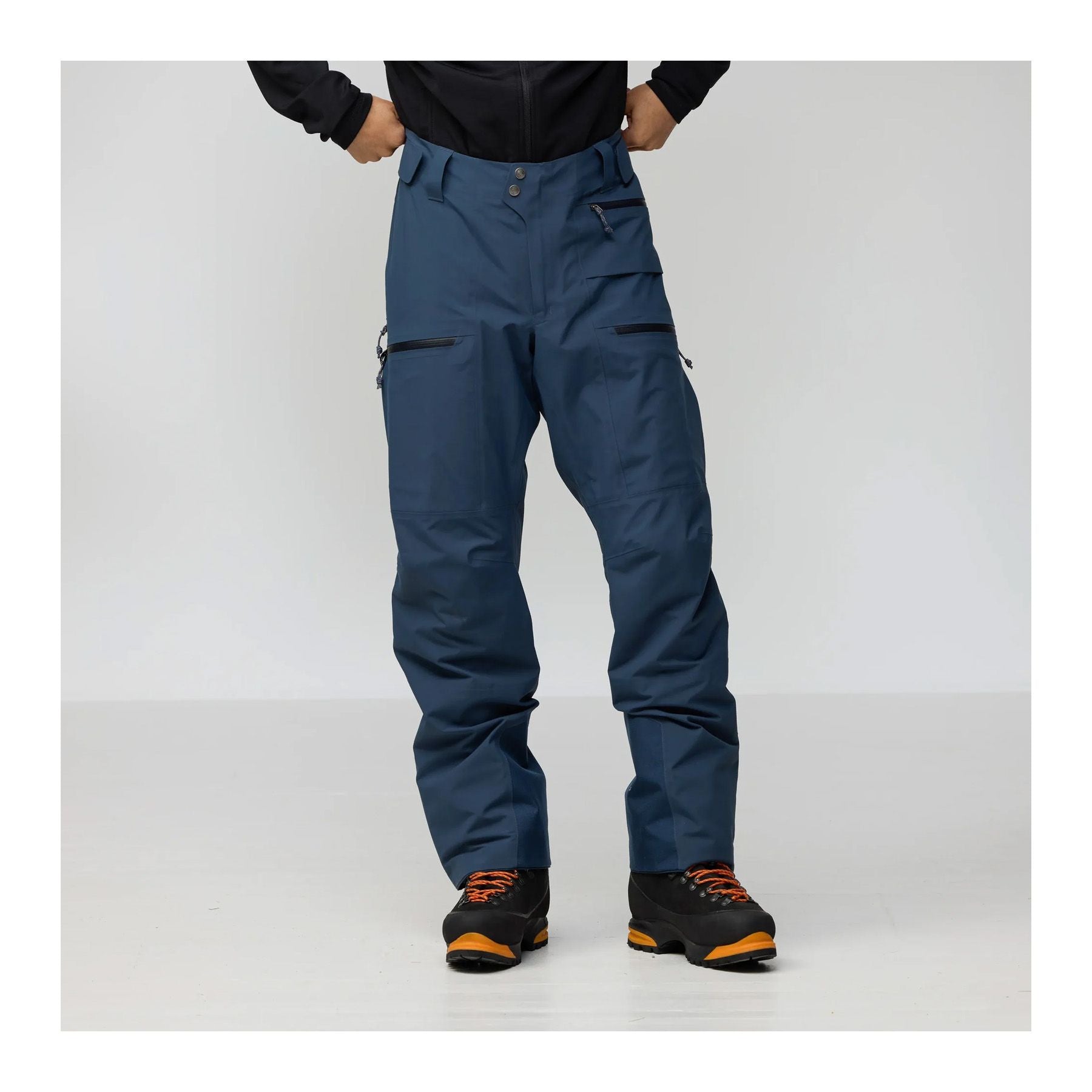 Bergtagen GTX Pro Trousers M, Black